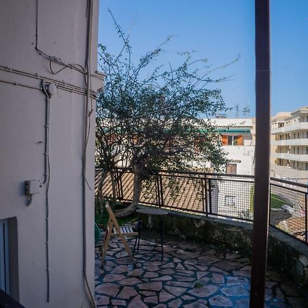 Apartamento Oliana'S Luxury House Mantouki Exterior foto