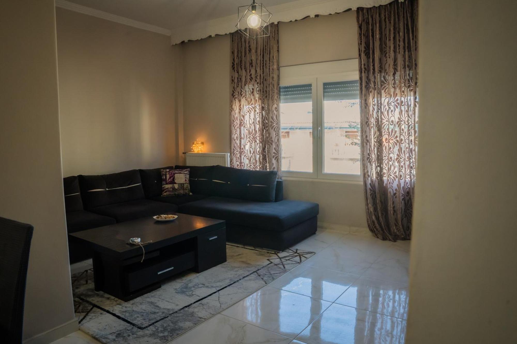 Apartamento Oliana'S Luxury House Mantouki Exterior foto